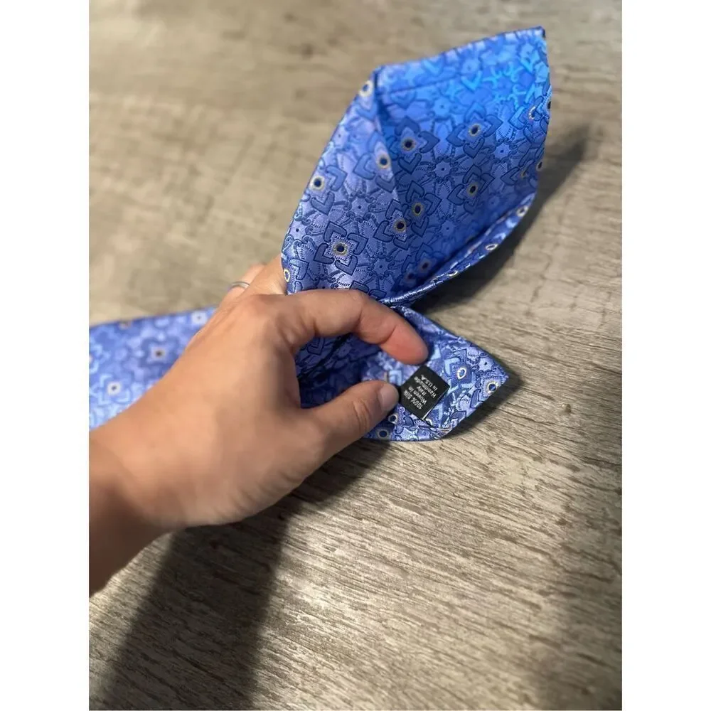 Silk David donahue necktie